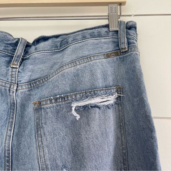 KanCan Women’s 29 Distressed Straight Leg Jeans - Picture 5 of 7